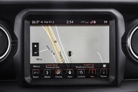 RADIO: UCONNECT 4C NAV W/8.4 DISPLAY,TRANSMISSION: 8-SPEED AUTOMATIC -inc: Tip Start Dana M200 Rear... (image 8)