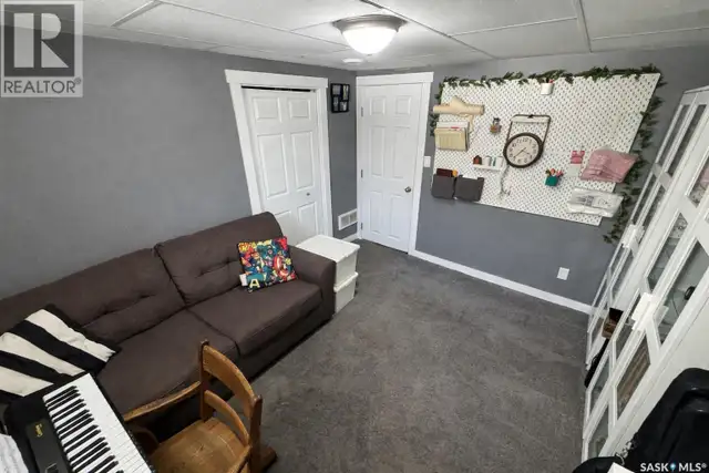 214 Pierce STREET Strasbourg, Saskatchewan in Houses for Sale in Regina - Image 15