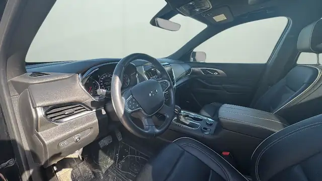 2023 Chevrolet Traverse Premier Heated/Ventilated Front Seats...64519963564801122