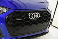 Traction intégrale Audi quattro / Black optics /Bleu ultra metallic / Sièges et volant en cuir chauf... (image 2)