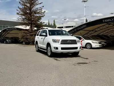 The 2011 Toyota Sequoia Limited 5.7L V8 with the Technology Package represents a high-trim, full-siz...