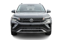 * Régulateur de la température * Climatisation multizone * Radio AM/FM stéréo * Régulateur de vitess... (image 1)