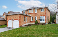 6 Bdrm  ~ 4 Bth  ~ in Newmarket