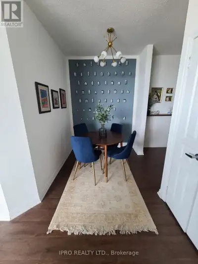 3002 - 220 BURNHAMTHORPE ROAD W Mississauga (City Centre), Ontar