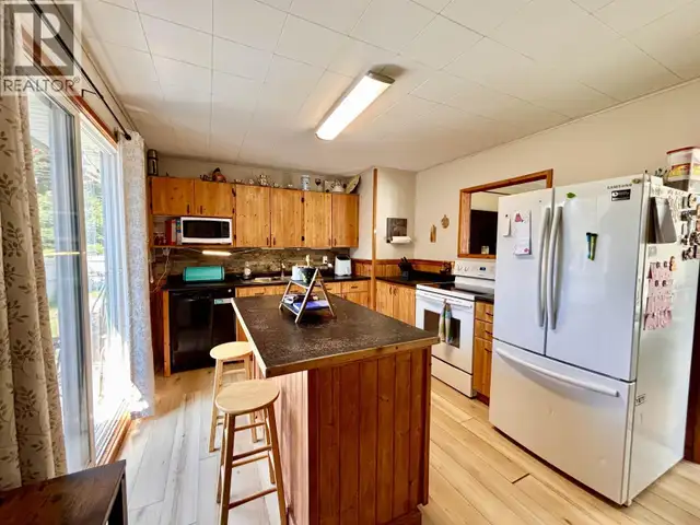 75 FINCH STREET Kitimat, British Columbia in Houses for Sale in Kitimat - Image 4