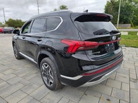 2023 Hyundai Santa Fe Hybrid Luxury AWD with 68,202 km! Clean history with no accidents See Carfax r... (image 5)
