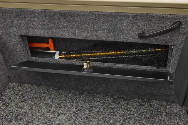 2026 TRACKER Targa V-18 Combo Fish & Ski Fishing boat in Powerboats & Motorboats in Prince Albert - Image 36