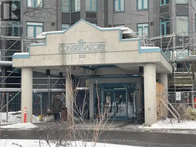 Fantastic 1 Bedroom Apartment at the Conservatory. Mozart Layout (larger of the 1 Bedrooms) with a s...
