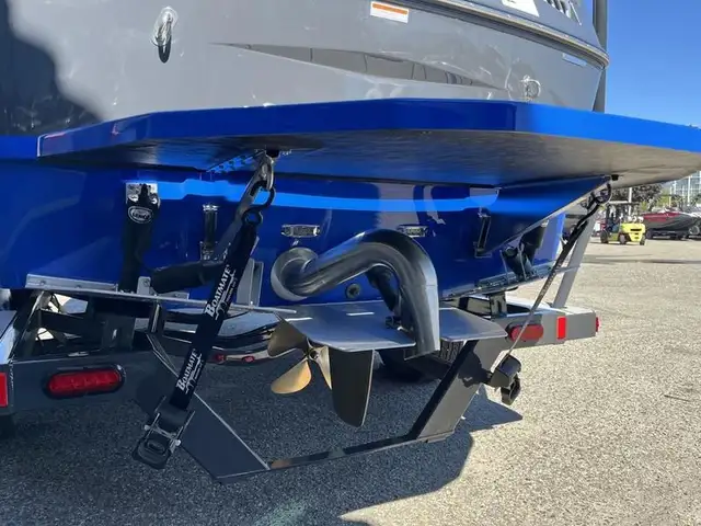 2024 Moomba Mojo in Powerboats & Motorboats in Edmonton - Image 16