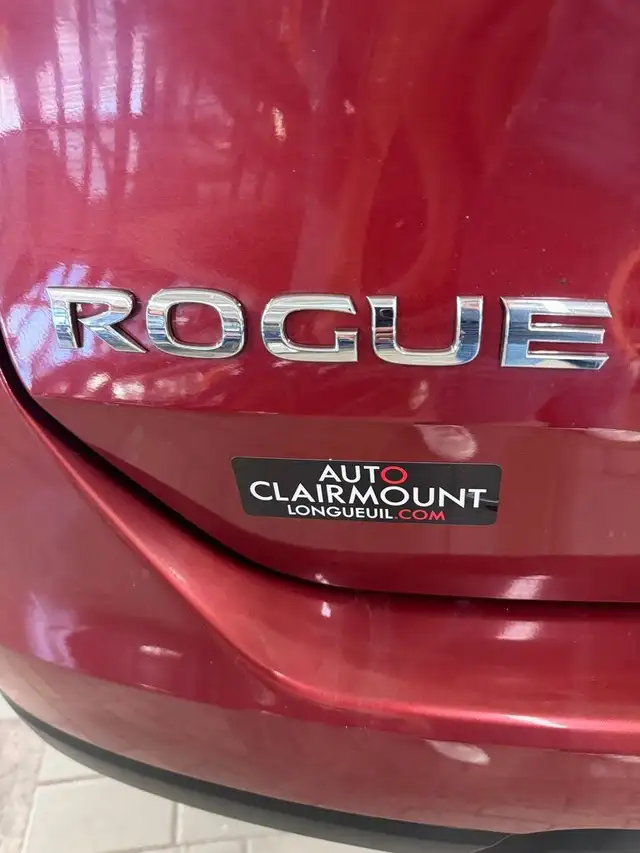 2016 Nissan Rogue AWD 4dr SV in Cars & Trucks in Longueuil / South Shore - Image 6