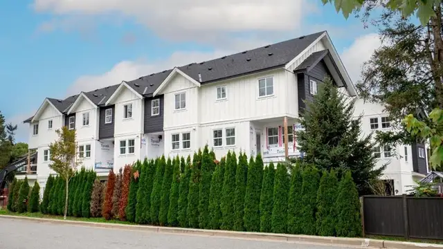 2 2360 CRESCENT WAY Abbotsford, British Columbia in Condos for Sale in Abbotsford - Image 19