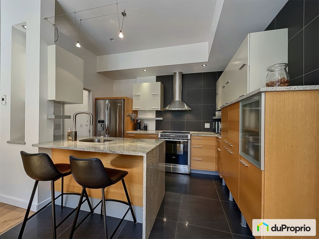 $879,500 - Condominium for sale in Old-Quebec — photo 3