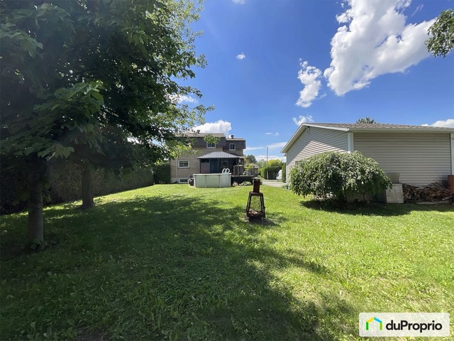 $619,000 - Duplex for sale in Granby — photo 3