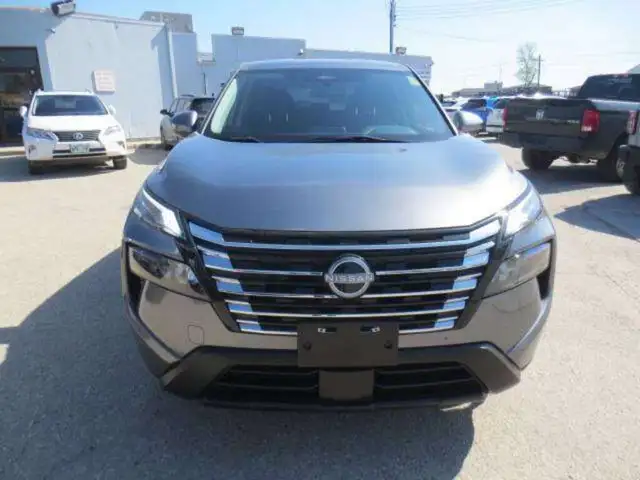 2024 Nissan Rogue S AWD - Heated Seats/Wheel/Remote Start/Camera in Cars & Trucks in Winnipeg - Image 4