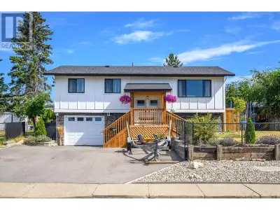 This fantastic corner lot East Hill home is centrally located and is walking distance to schools, pa...