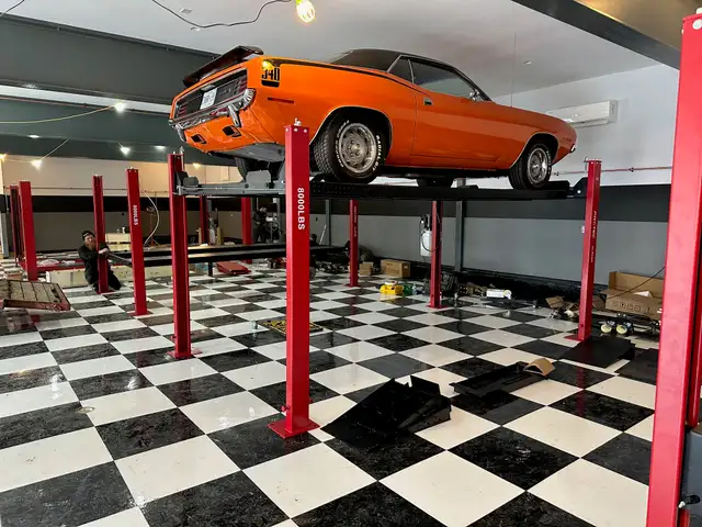 8000lbs Garage Storage Parking lift,  Four Post Parking Hoist in Other in City of Toronto - Image 2