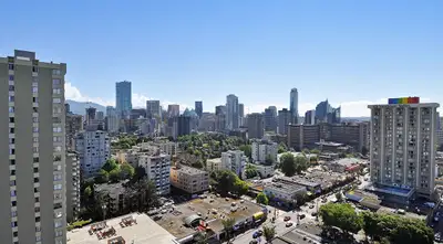 Situated in the West End's vibrant Davie Village, Hendry House offers an outdoor pool, a gym, and st...