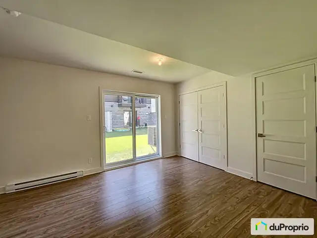 $649,000 - Townhouse for sale in Vaudreuil-Dorion in Houses for Sale in West Island - Image 6