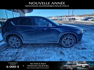 2022 Mazda CX-5 Le Mazda CX-30 GS AWD 2020 est un VUS sous-compact qui se démarque par son équilibre...