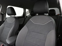 The Volkswagen Taos delivers bold styling, impressive fuel efficiency, and a surprisingly spacious i... (image 7)