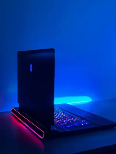 ALIENWARE GAMING LAPTOP M15 r2 GTX, View more