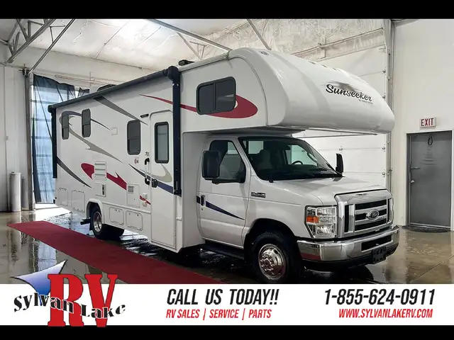 2019 Forest River Sunseeker 2420MS – Pre-Owned Class C Motorhome in RVs & Motorhomes in Red Deer - Image 2