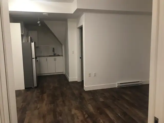 Gertie's House (1 Bedroom + Den) in Long Term Rentals in Vancouver - Image 14
