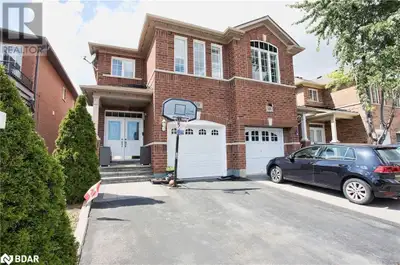 158 BRETON Avenue Unit# Main/Upper Mississauga, Ontario