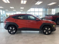 ===== Key Features ===== * 34,628 km * One Owner * No Reported Accidents * Preferred Trim * All-Whee... (image 4)
