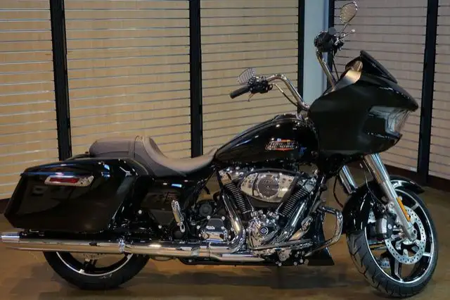 2025 Harley-Davidson FLTRX - Road Glide in Sport Touring in Medicine Hat - Image 3