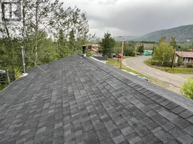 230 DAWSON DRIVE Faro, Yukon in Houses for Sale in Whitehorse - Image 21