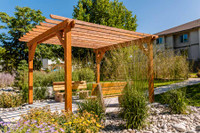 Broadstreet's Ridgecrest Place offers 1, 2, and 3 bedroom pet friendly apartments for rent in the bu... (image 1)