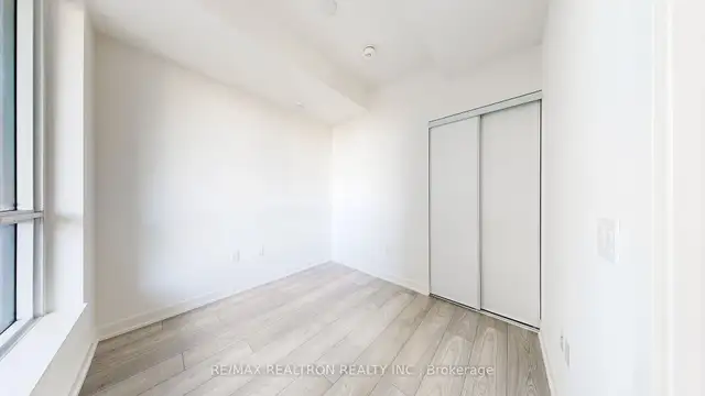 1BR & 2BR Brand New Condo units available at Yonge & Eglinton !! in Long Term Rentals in City of Toronto - Image 35