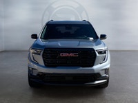 The GMC Acadia provides comfort, style and safety combined with flexible space and cargo capacity. K... (image 7)