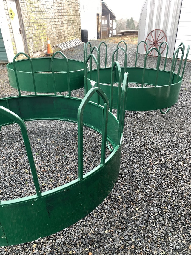 Round Bale Feeders for Horses & Highland Cattle Livestock Truro