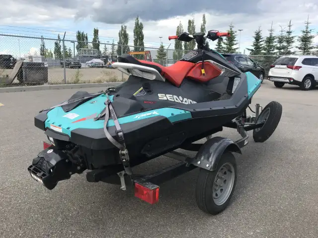 2018 SEADOO SPARK TRIXX 900 ACE (FINANCING AVAILABLE) in Personal Watercraft in Strathcona County - Image 8
