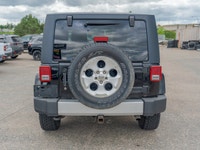 KBB.com Best Resale Value Awards. This Jeep Wrangler has a trusty Gas V6 3.6L/220 engine powering th... (image 3)