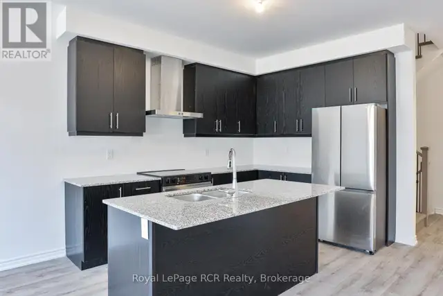 27 WYN WOOD LANE Orillia, Ontario in Houses for Sale in Barrie - Image 15