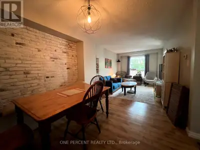 2 - 1330 TROWBRIDGE DRIVE W Oshawa (Centennial), Ontario