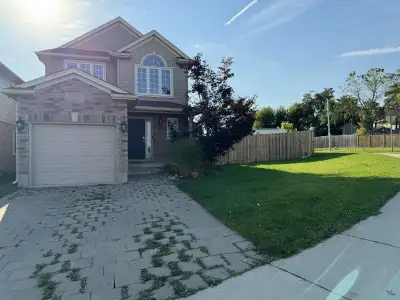 Available May 1st,2026. Located in desirable northwest London. Close to Costco, UWO, shopping Centre...