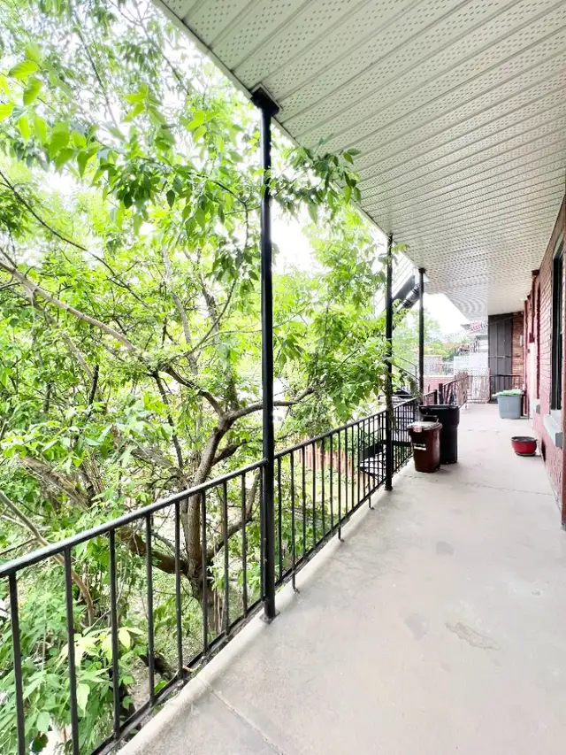 Magnifique 5.5 à Verdun - Électros inclus - Disponible! in Long Term Rentals in City of Montréal - Image 20