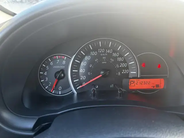 2019 Nissan Micra SV, Hatchback, Alloys, Back-Up Camera, in Cars & Trucks in St. Catharines - Image 15