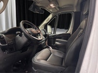 TRAILER SWAY CONTROL, ILLUMINATED ENTRY, REMOTE KEYLESS ENTRY, TRACTION CONTROL, ELECTRONIC STABILIT... (image 8)