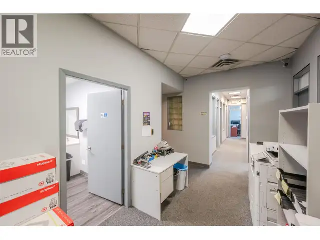 474 Main Street Penticton, British Columbia in Commercial & Office Space for Rent in Penticton - Image 19