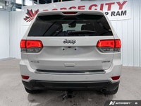 KBB.com 10 Most Awarded Brands. This Jeep Grand Cherokee boasts a Regular Unleaded V-6 3.6 L/220 eng... (image 3)