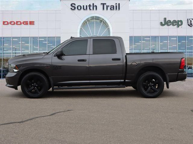 2021 Ram 1500 Classic Express 4x4 Crew Cab 5'7 Box in Cars & Trucks in Calgary - Image 3