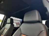 Engine: 6.2L ECOTEC3 V8 L/100Km City: 16.0 L/100Km Hwy: 12.1 Safety Equipment Airbags, Dual-stage fr... (image 2)