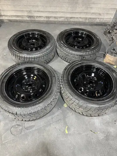 18" Steel Rims with 245/60R18 Yokohama Ice Guard Tires. Rim is 18x7.5 and bolt pattern is 5x114.3. T...