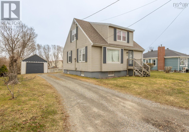 171 Pleasant Street Yarmouth, Nova Scotia in Houses for Sale in Yarmouth