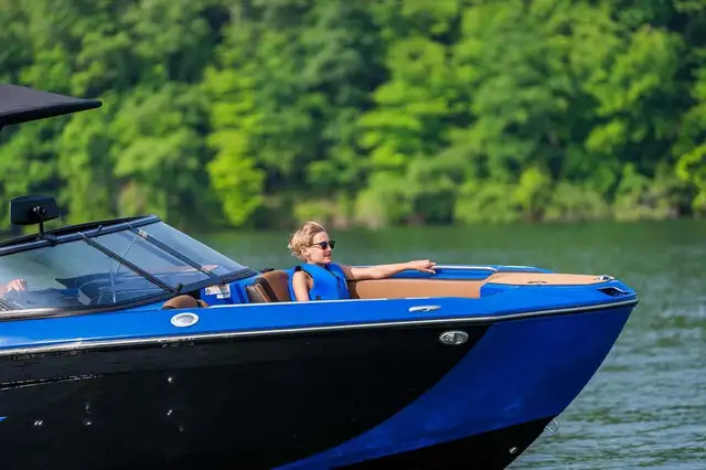 2026 Yamaha 255XD Black in Powerboats & Motorboats in Kawartha Lakes - Image 3